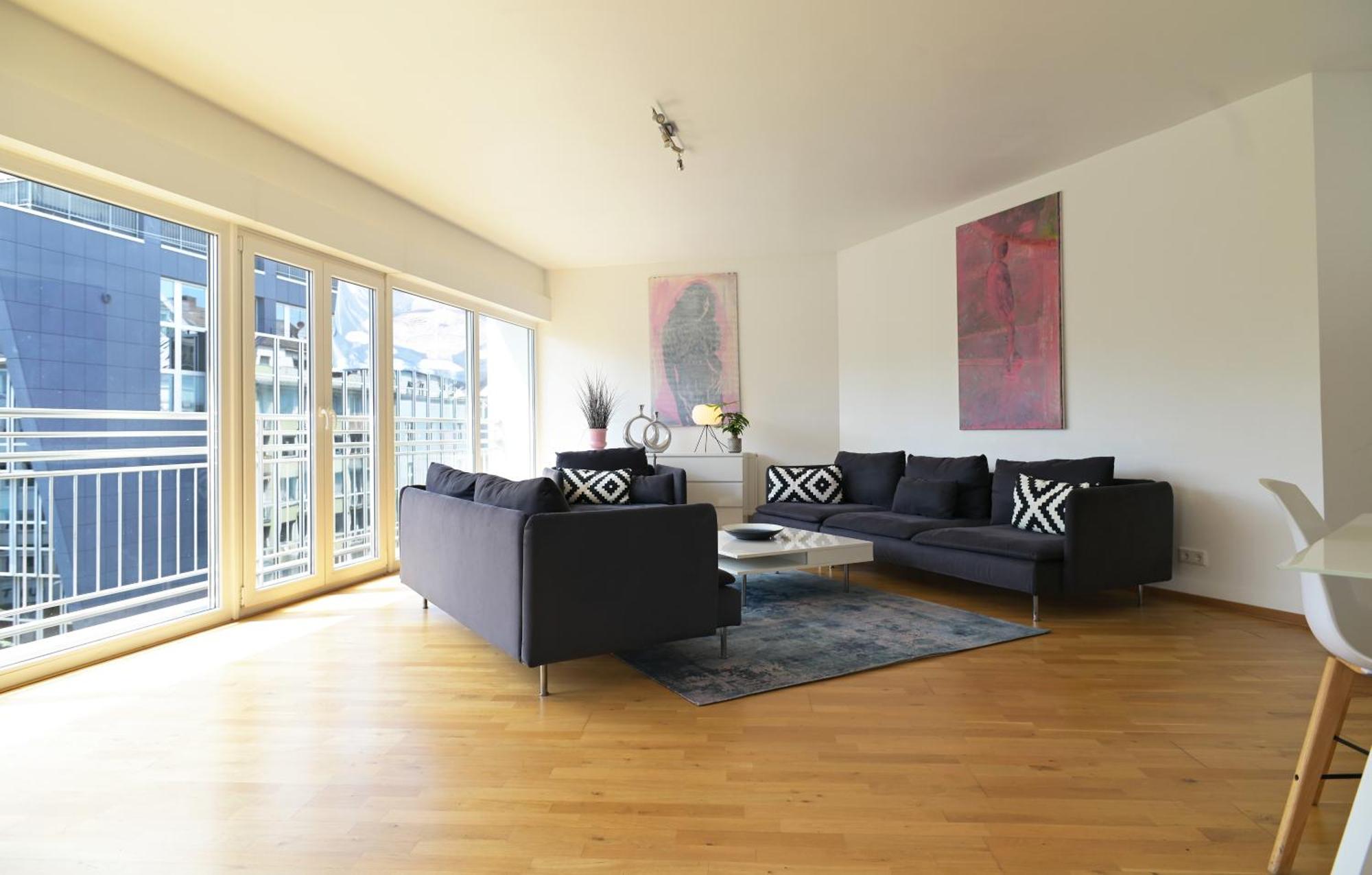 Victoria Apartments 3*