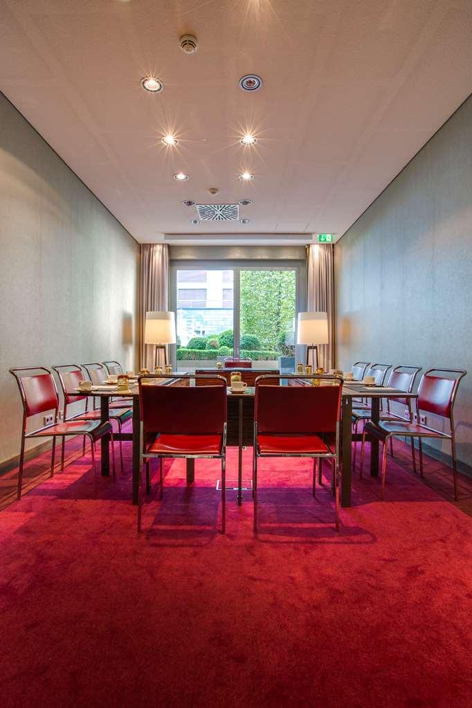Radisson Blu Media Harbour Hotel, Hotel Dusseldorf