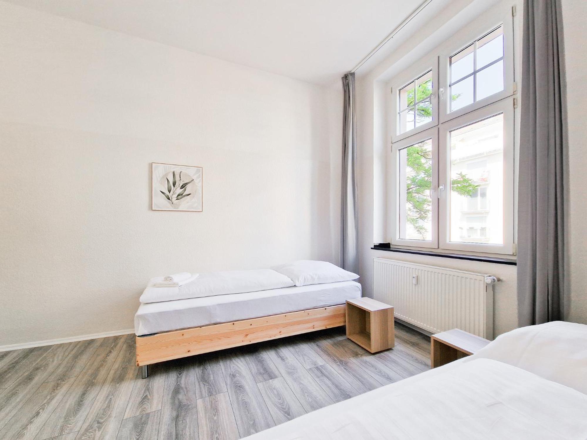 Raj Living - 3 Mit Balkon - 15 Min Zur Messe Dus Apartment Dusseldorf