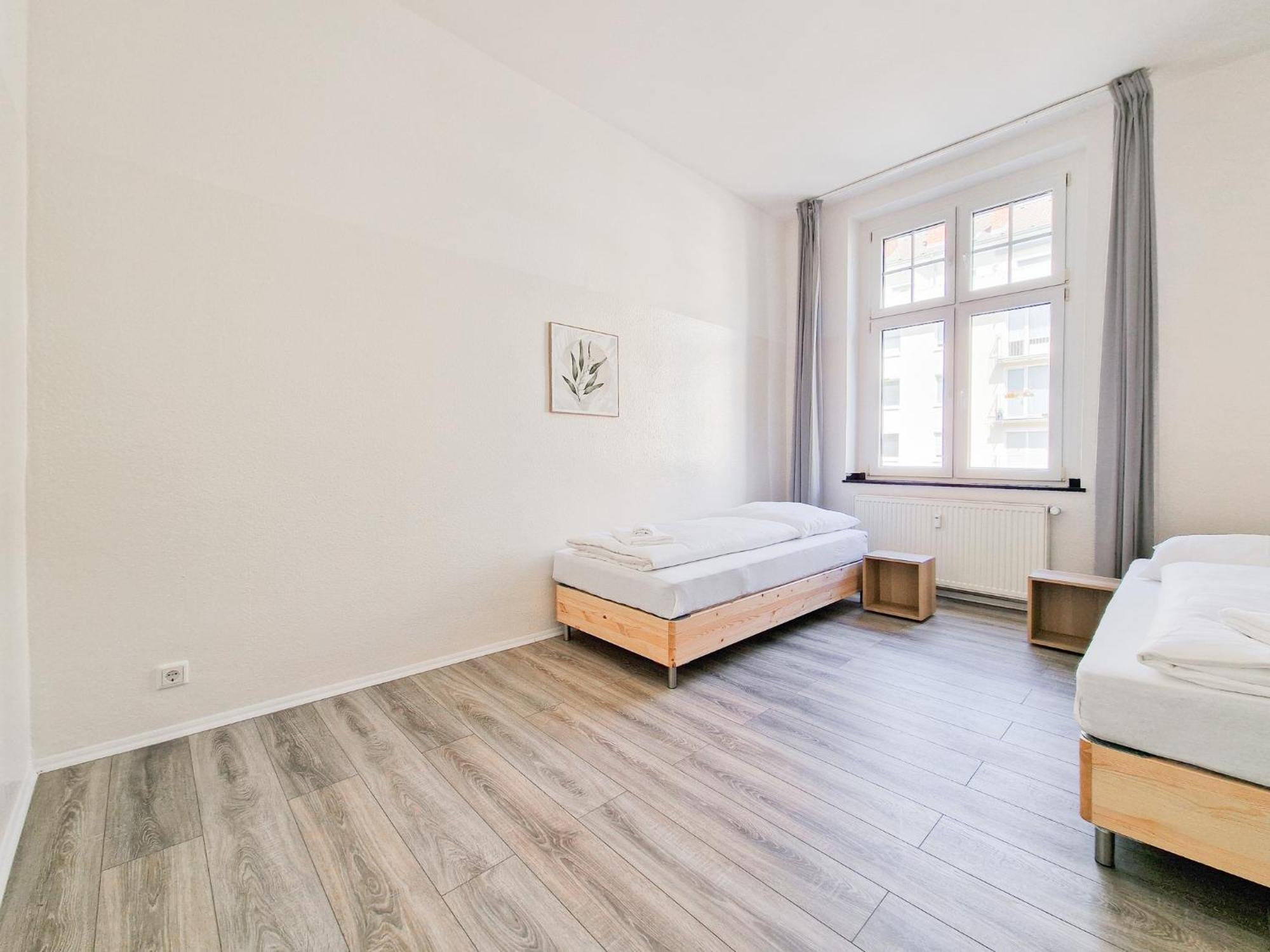 Raj Living - 3 Mit Balkon - 15 Min Zur Messe Dus *