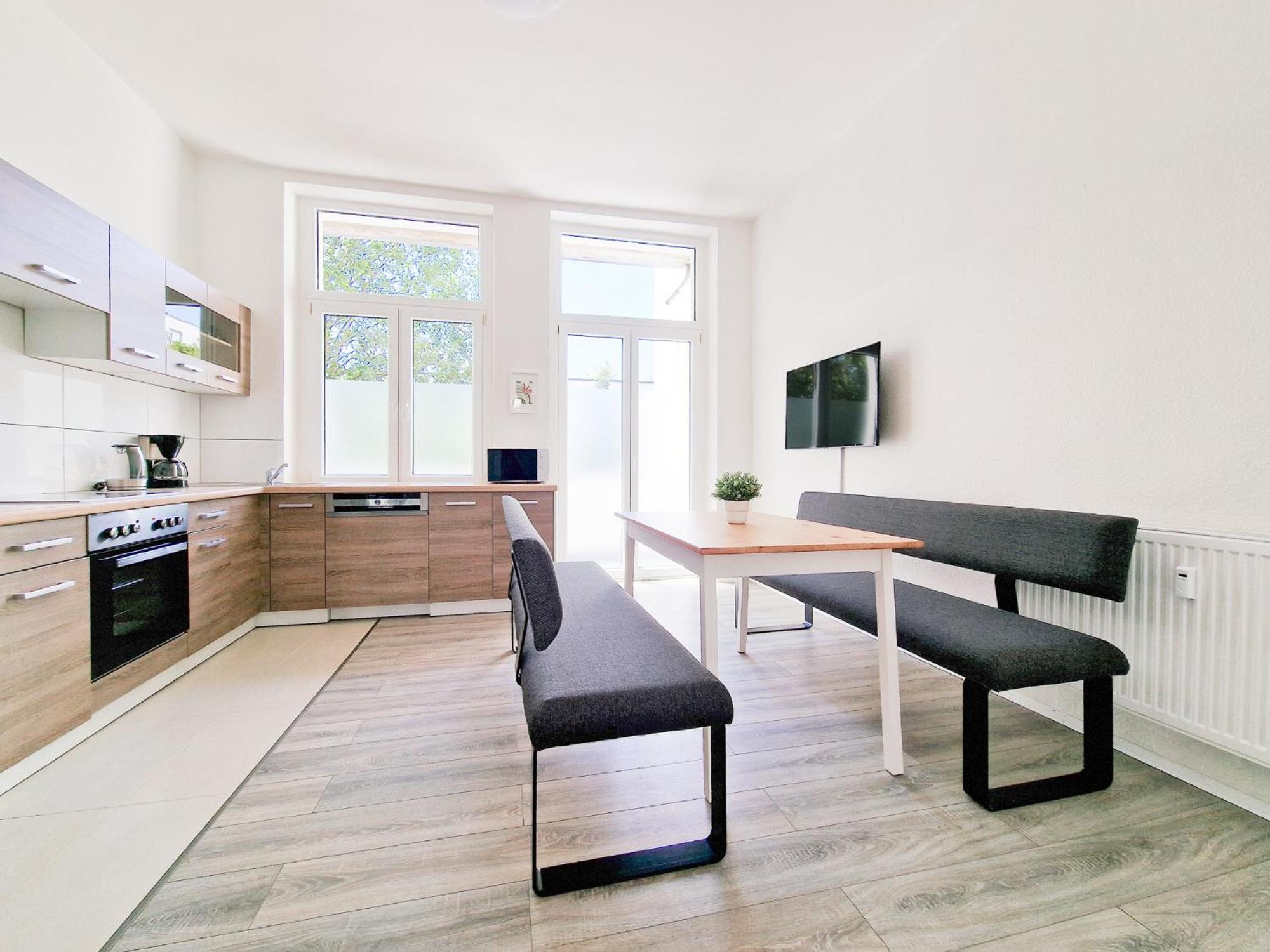 Raj Living - 3 Mit Balkon - 15 Min Zur Messe Dus Apartment Dusseldorf