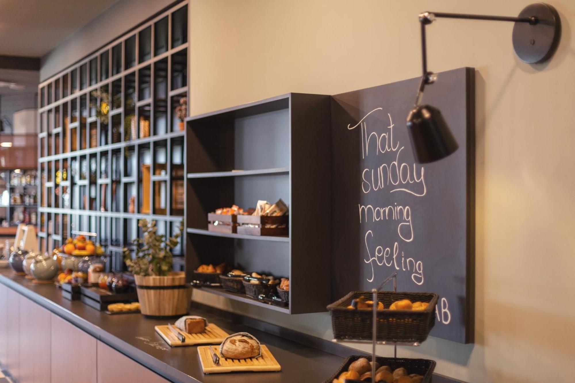 - The Niu Tab Main Station By Ihg Hotel