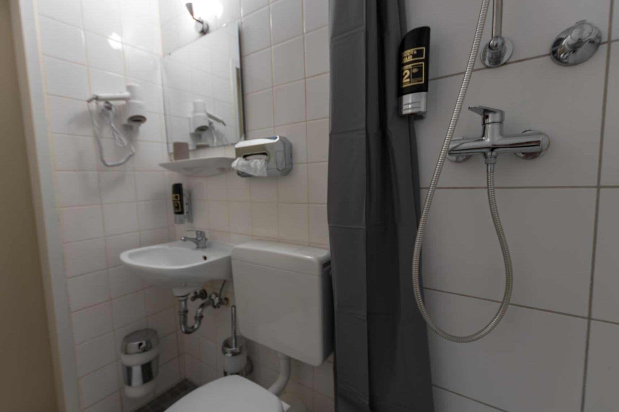 Doerenkamp Self-check-in Hotel