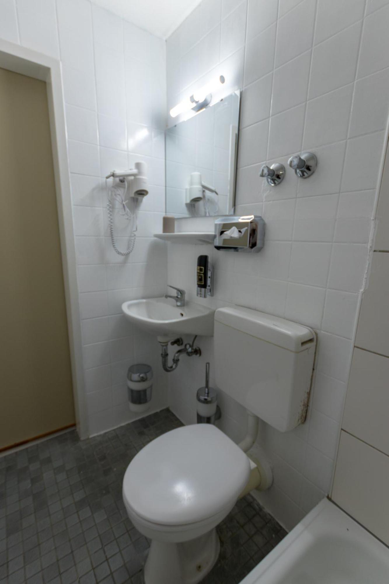 Doerenkamp Self-check-in Hotel 3*