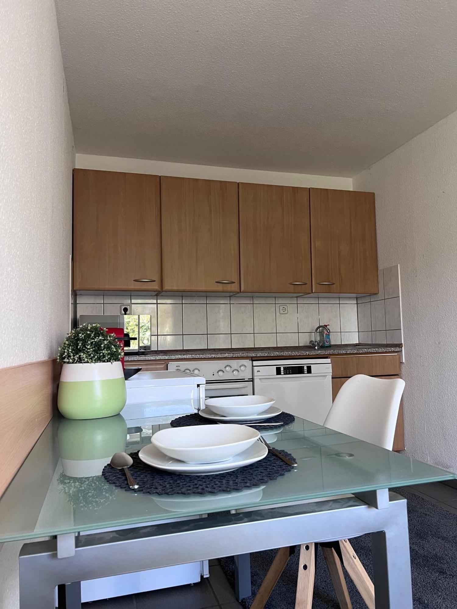 Cozy With Excellent Transport Links To Old Town, Main Station And Trade Fair * Dusseldorf