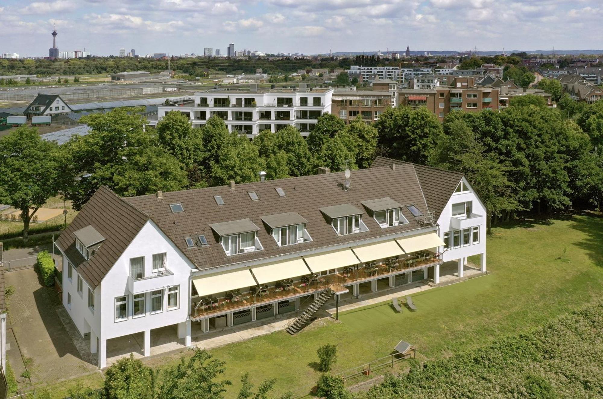 Hotel Faehrhaus Km734 Dusseldorf
