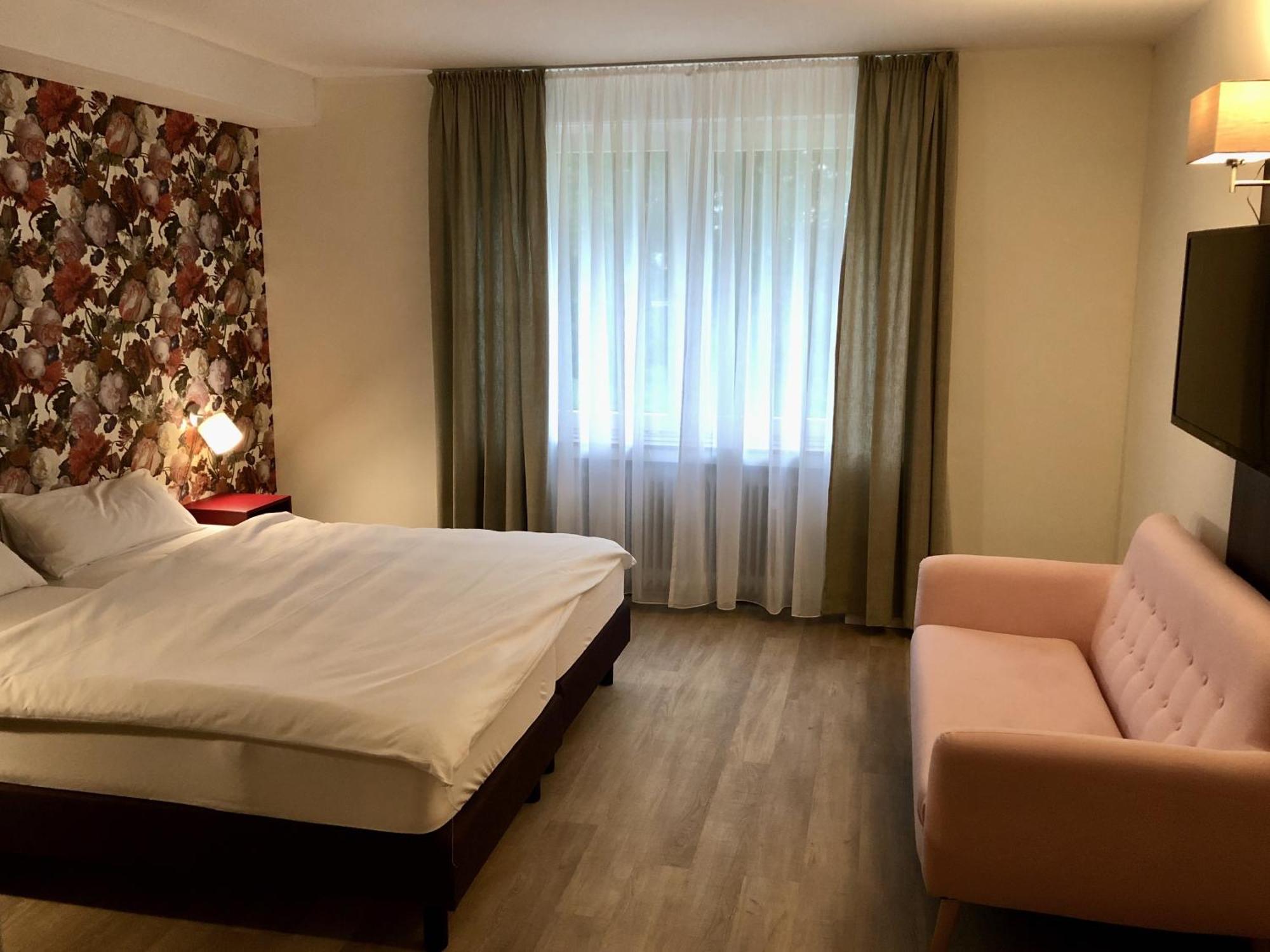 Faehrhaus Km734 Hotel