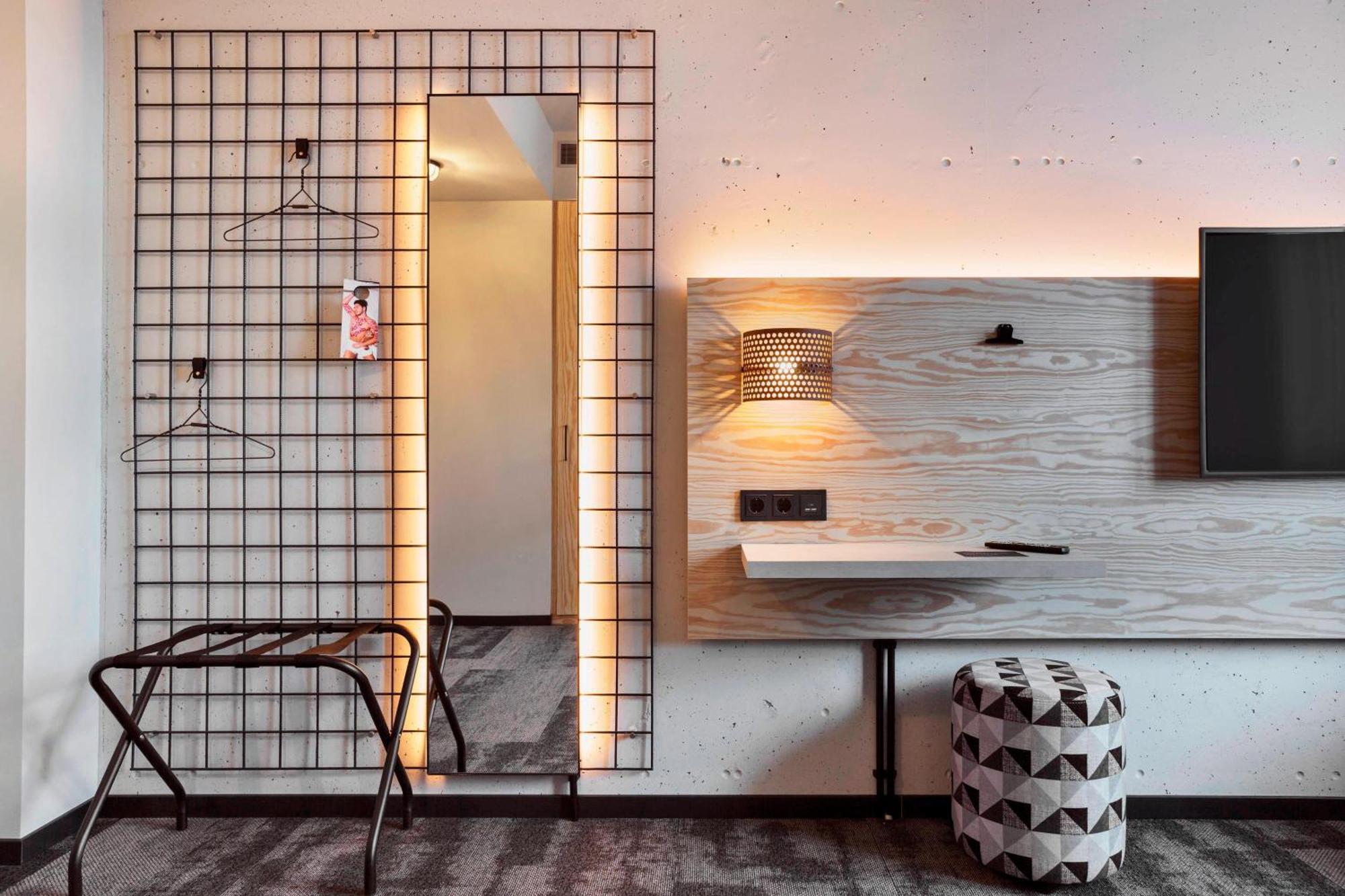 Moxy South Dusseldorf