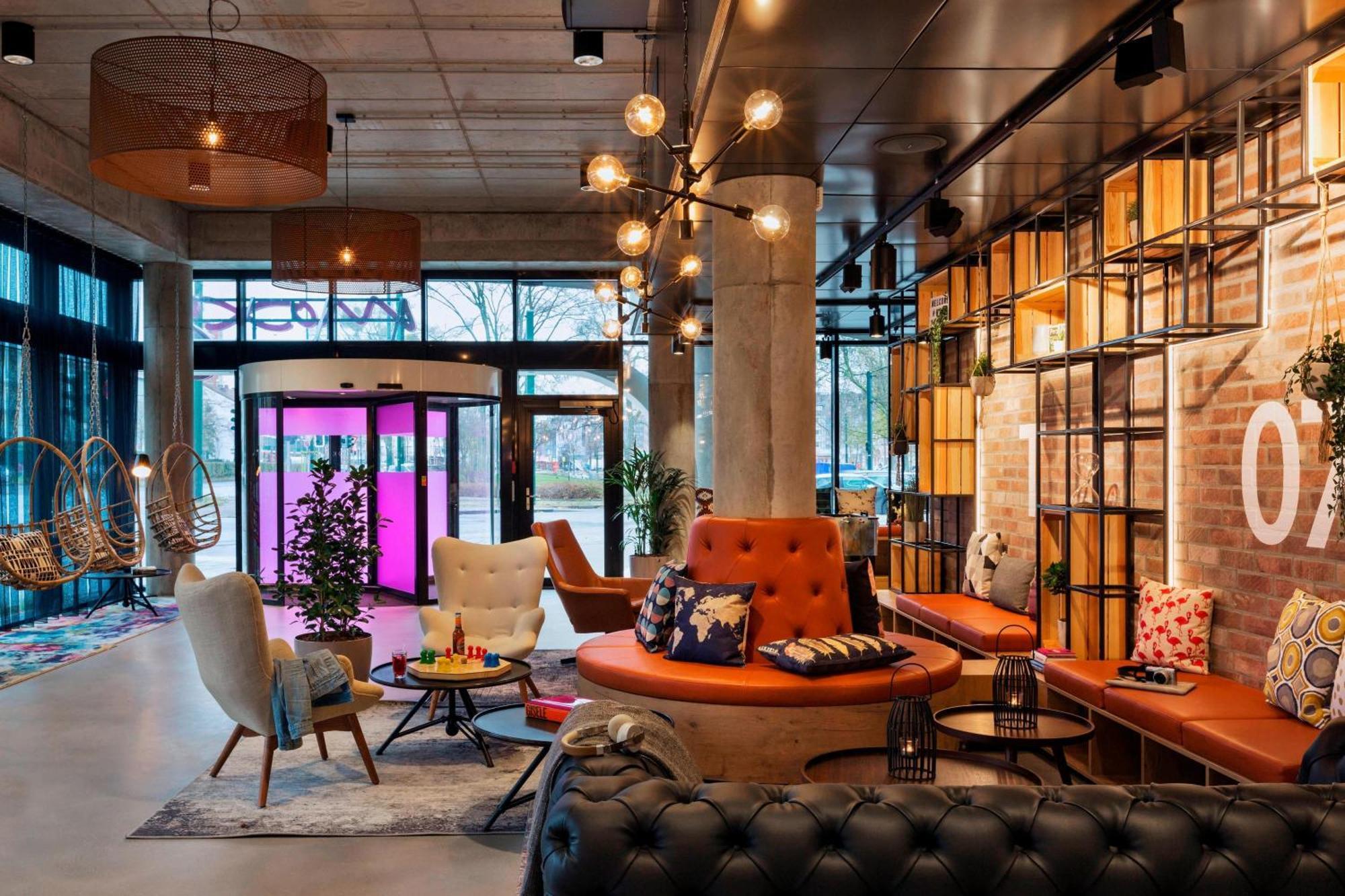 Moxy South Hotel Dusseldorf