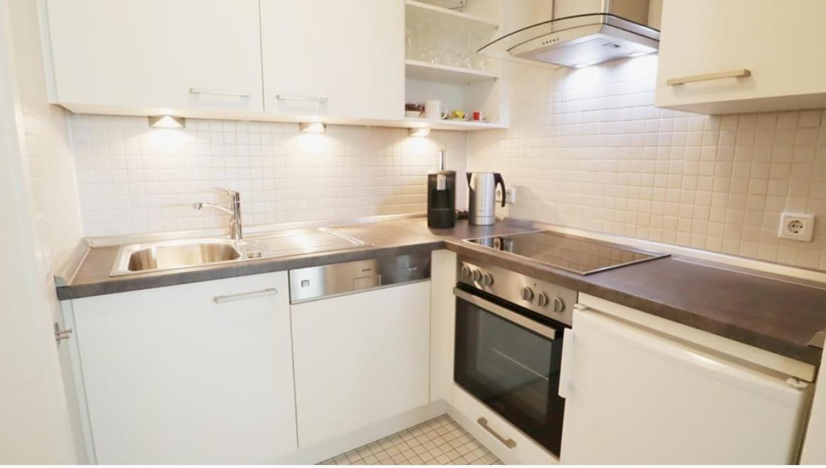 Perfect Bright Near Rhine Apartment