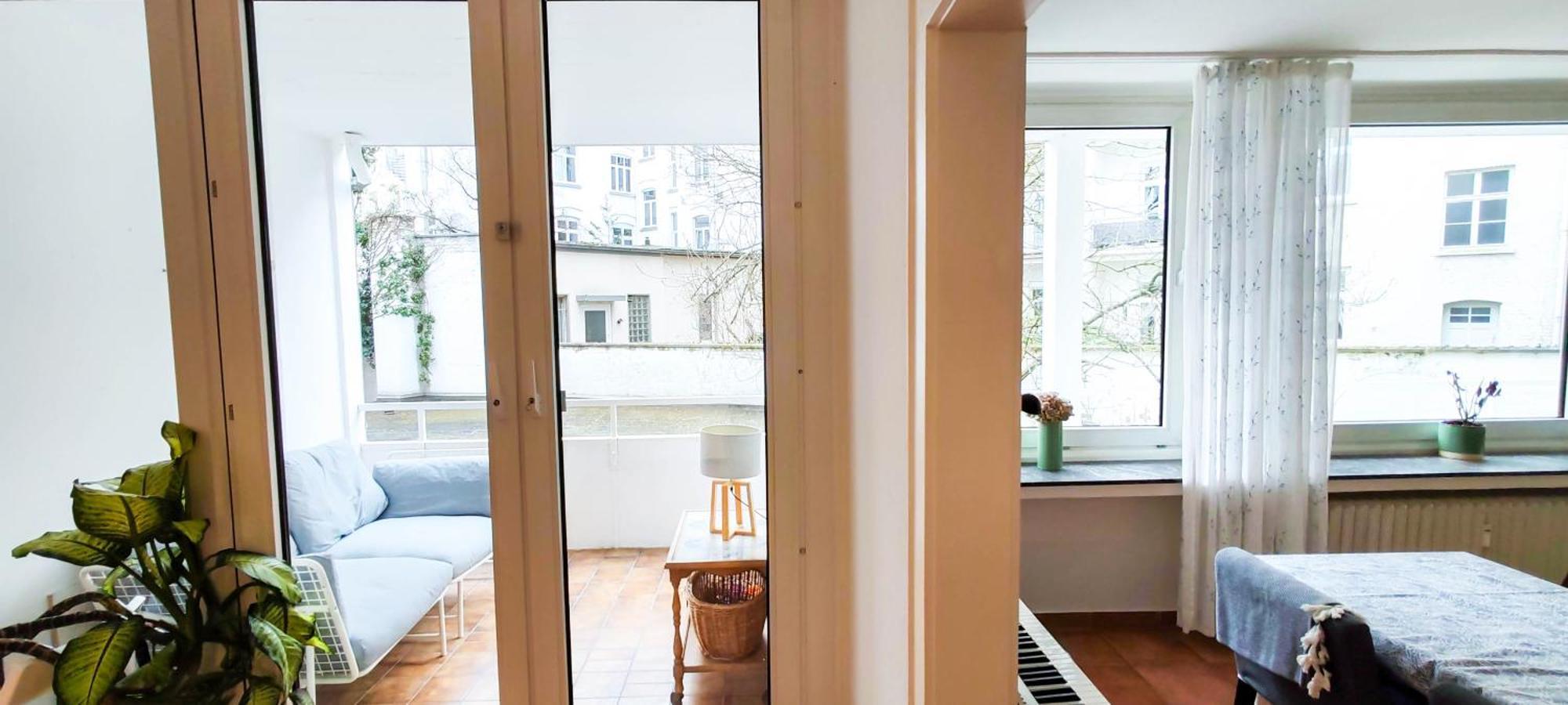Elegant Close To Main Train Station Apartment Dusseldorf