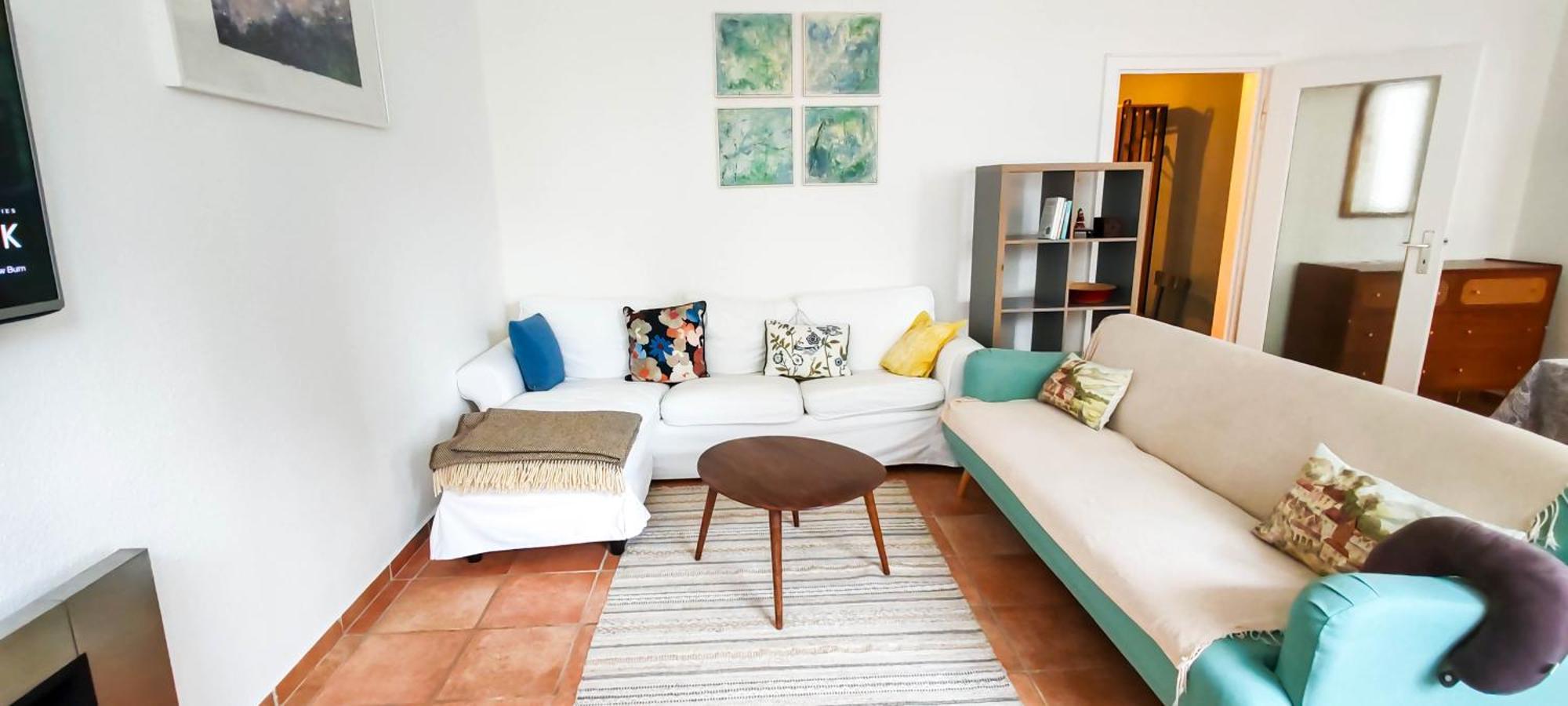 Apartment Elegant Close To Main Train Station *