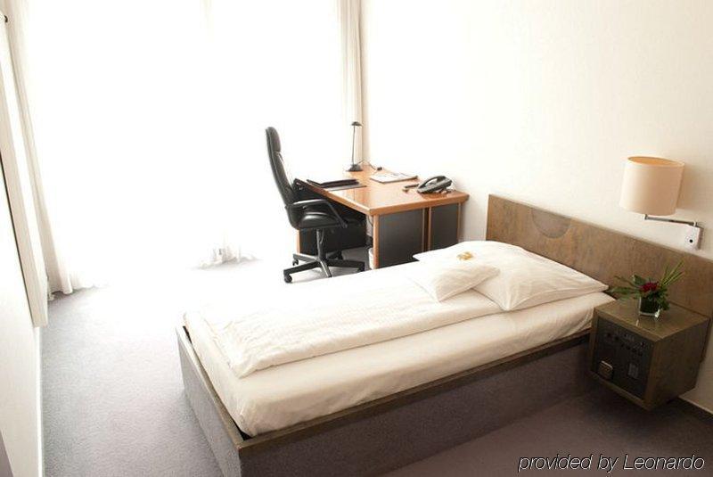 Hotel Rolandsburg 4*