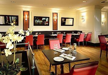 Courtyard By Marriott Seestern