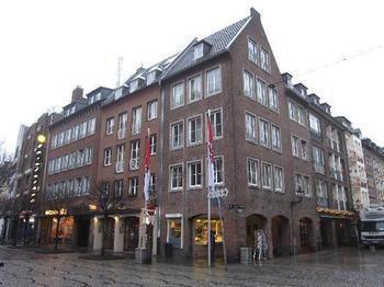 Guest house Apartment-hotel Am Rathaus 2*