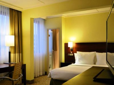 Courtyard By Marriott Seestern Hotel Düsseldorf