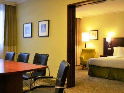 Hotel Courtyard By Marriott Seestern 4*
