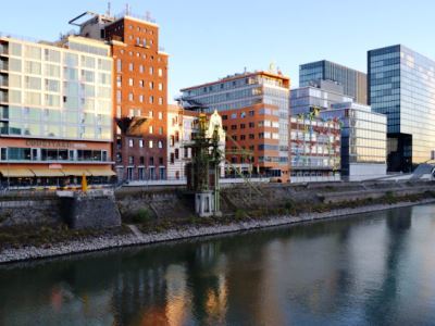Courtyard By Marriott Hafen Hotel 4*