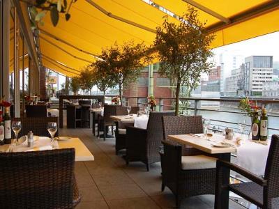 Courtyard By Marriott Hafen 4*