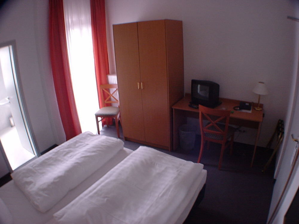 Tm Hotel Duesseldorf Hotel