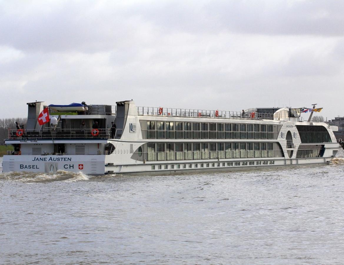 Baxter Hoare Ship Hotel Düsseldorf