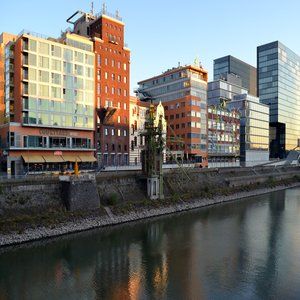 Courtyard By Marriott Hafen Hotel Düsseldorf