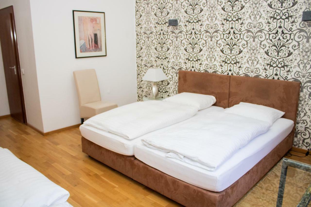Stern 3*