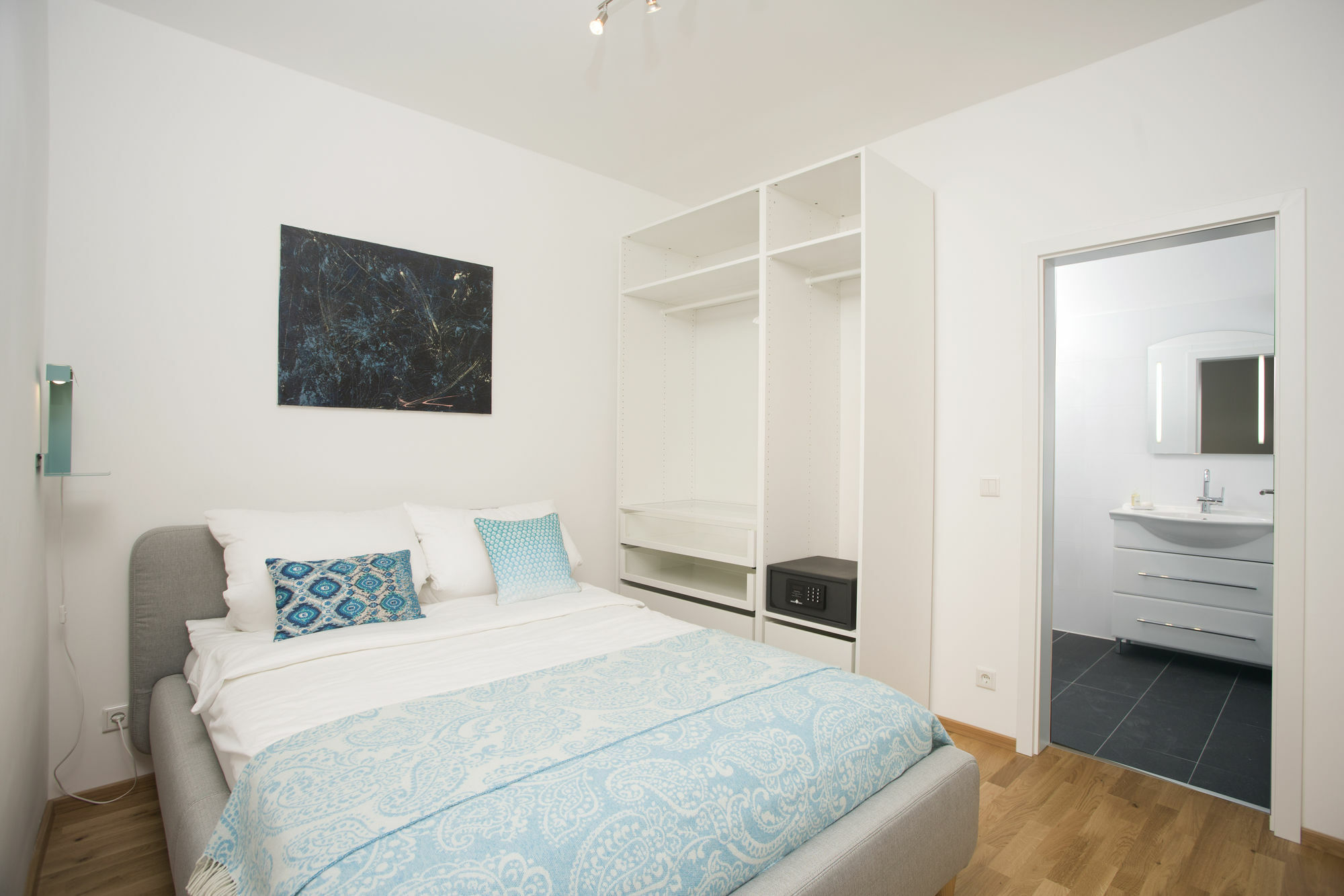Aparthotel Victoria Apartments