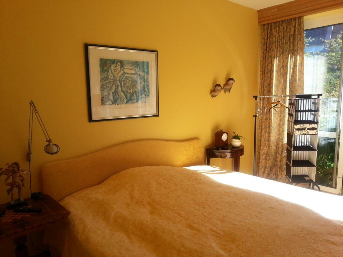 Homestay Luxurioeses Doppelzimmer In Oberkassel *
