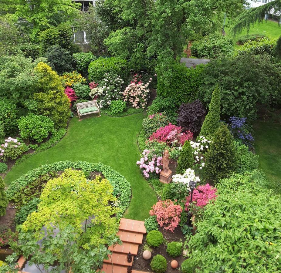 Luxurioeses Doppelzimmer In Oberkassel Homestay *