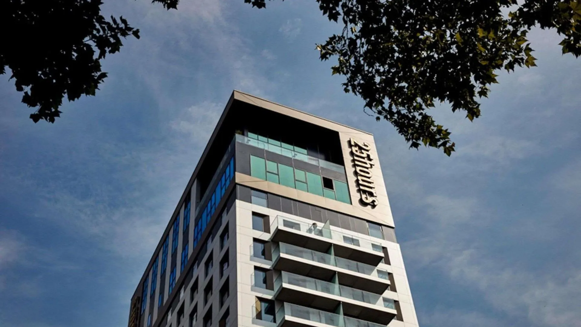 Best Hotels in Stadtmitte Dusseldorf